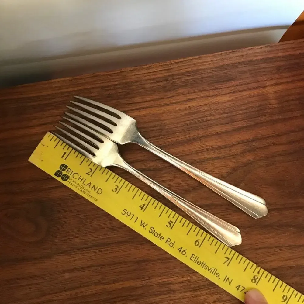 Wm. A. Rogers A1 Plus Oneida Ltd Art Deco Silver Plate Art Deco fork set (10)